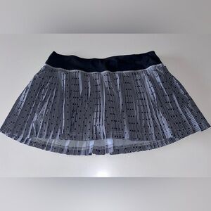 Lululemon Pleaded Skirt 8 Very Rare!